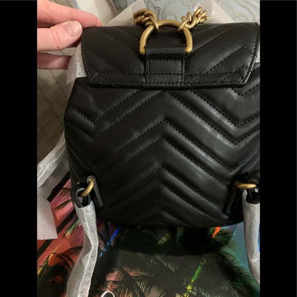 ❌SOLD❌🖤Gucci Marmont Mini Backpack🖤 - Picture 4 of 14